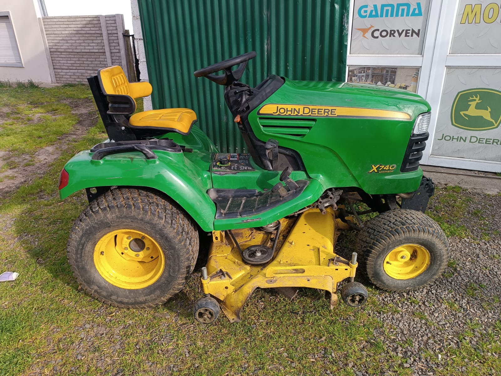 John deere x740 