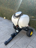 Pulverizadora Con ruedas reforzadas 